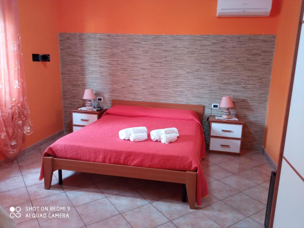 B&B Tanca Marracconi เตวลาดา ภายนอก รูปภาพ
